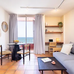 https://amazing-beachfront-property.in-canary-islands.com